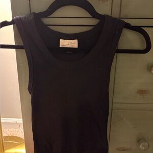 Universal Thread Classic Black Tank Top